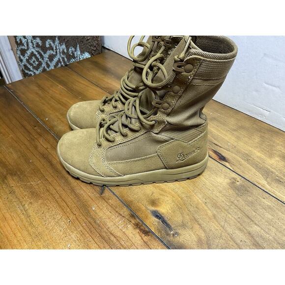 Danner Tachyon 8" Coyote Men's Suede/Canvas Tactical Boot Size 4 - Picture 2 of 9